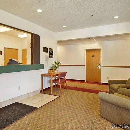 Wamego Inn And Suites ภายใน รูปภาพ