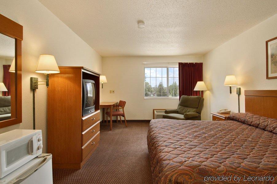 Wamego Inn And Suites ห้อง รูปภาพ